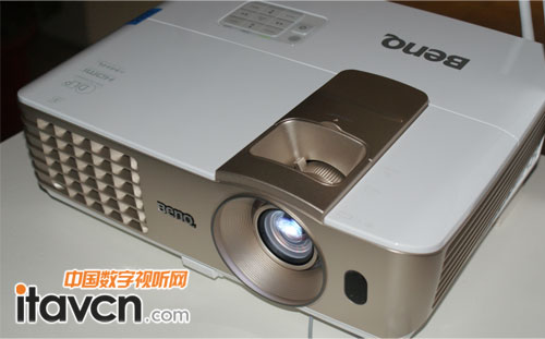 i7001080PͶӰC(j)